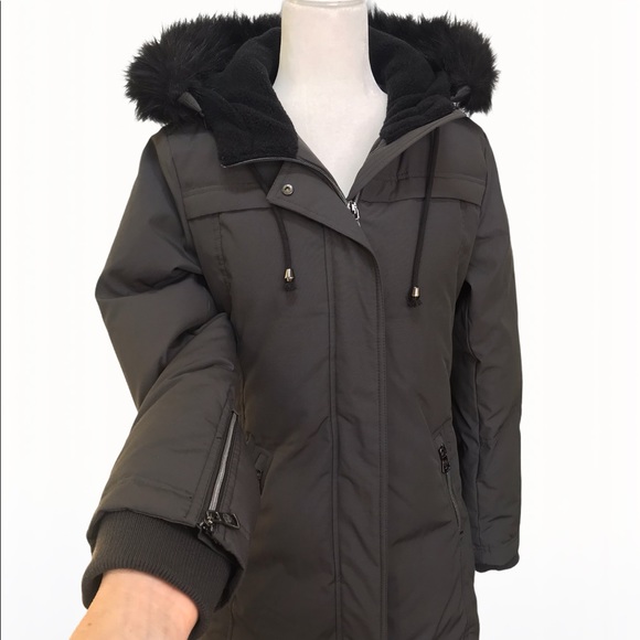 Vince Camuto Luxe Faux-Fur Hooded Jacket-Coat - S - Picture 10 of 17